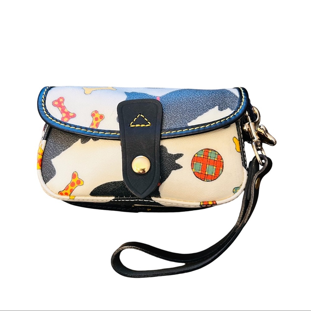 Dooney and Bourke Wristlet
